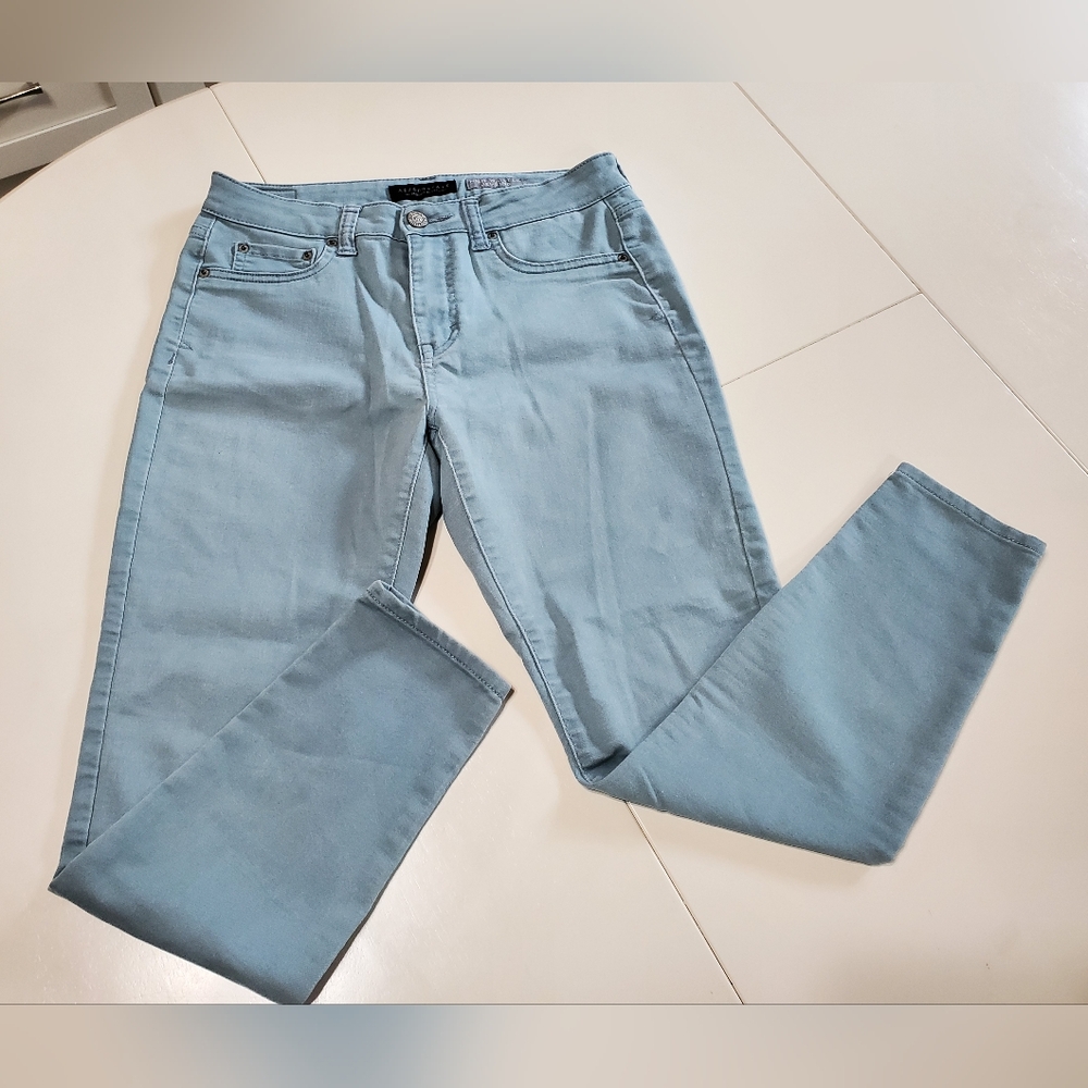 Dusty blue aeropostale jeggings